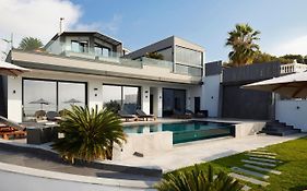 Villa Omnia - Luxury Bound On Earth